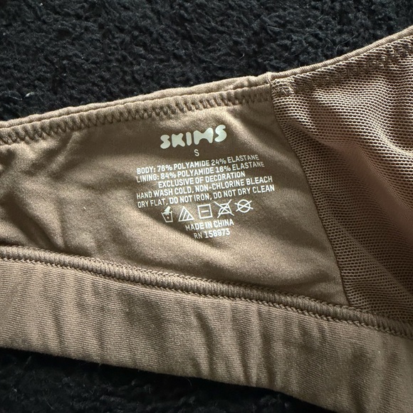 Skims Bralette - Picture 5 of 5